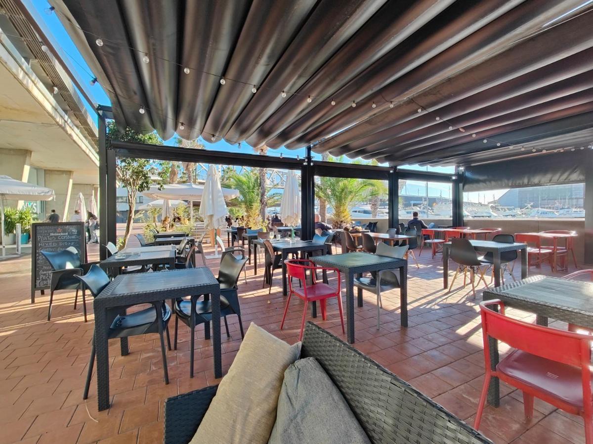 Voyager Hotel Sant Adria de Besos Buitenkant foto