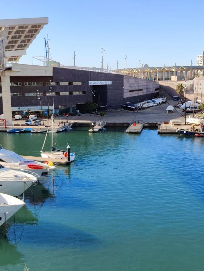 Voyager Hotel Sant Adria de Besos Buitenkant foto